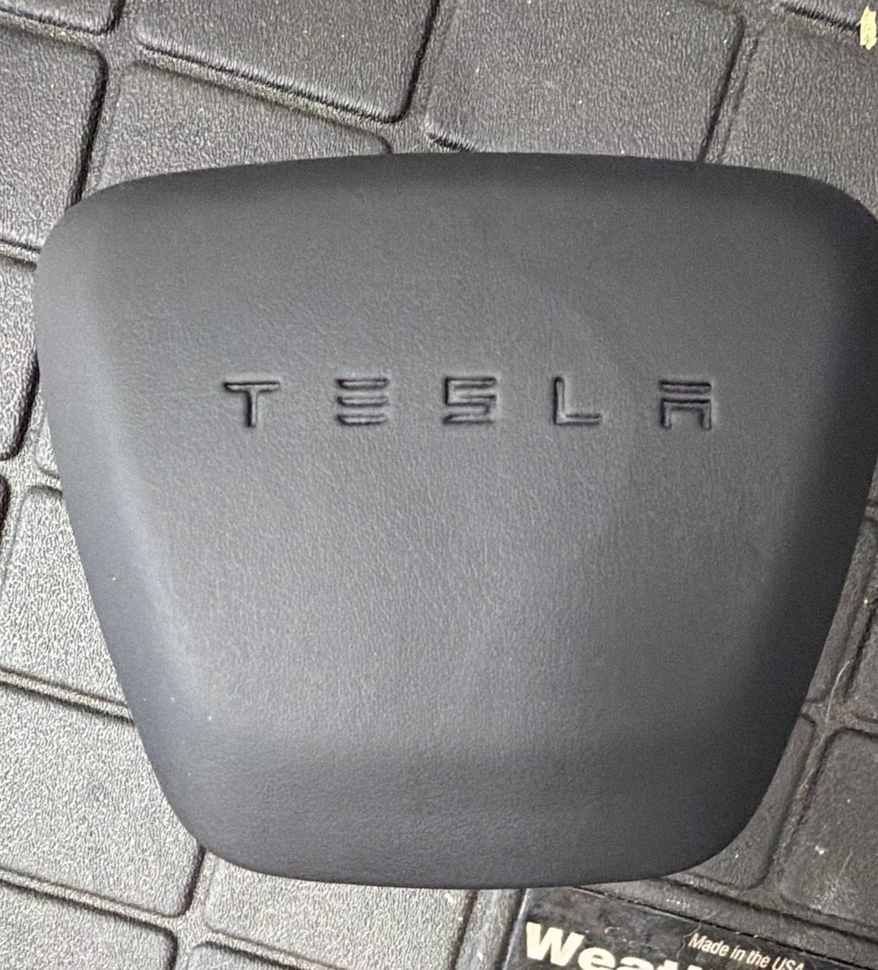 Tesla Model S Plaid Steering Wheel Airbag Cover with Wordmark Logo