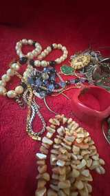 Assorted Costume Jewelry Lot - Image 3