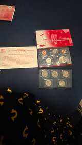 1999 United States Mint Uncirculated Coin Set - Image 2