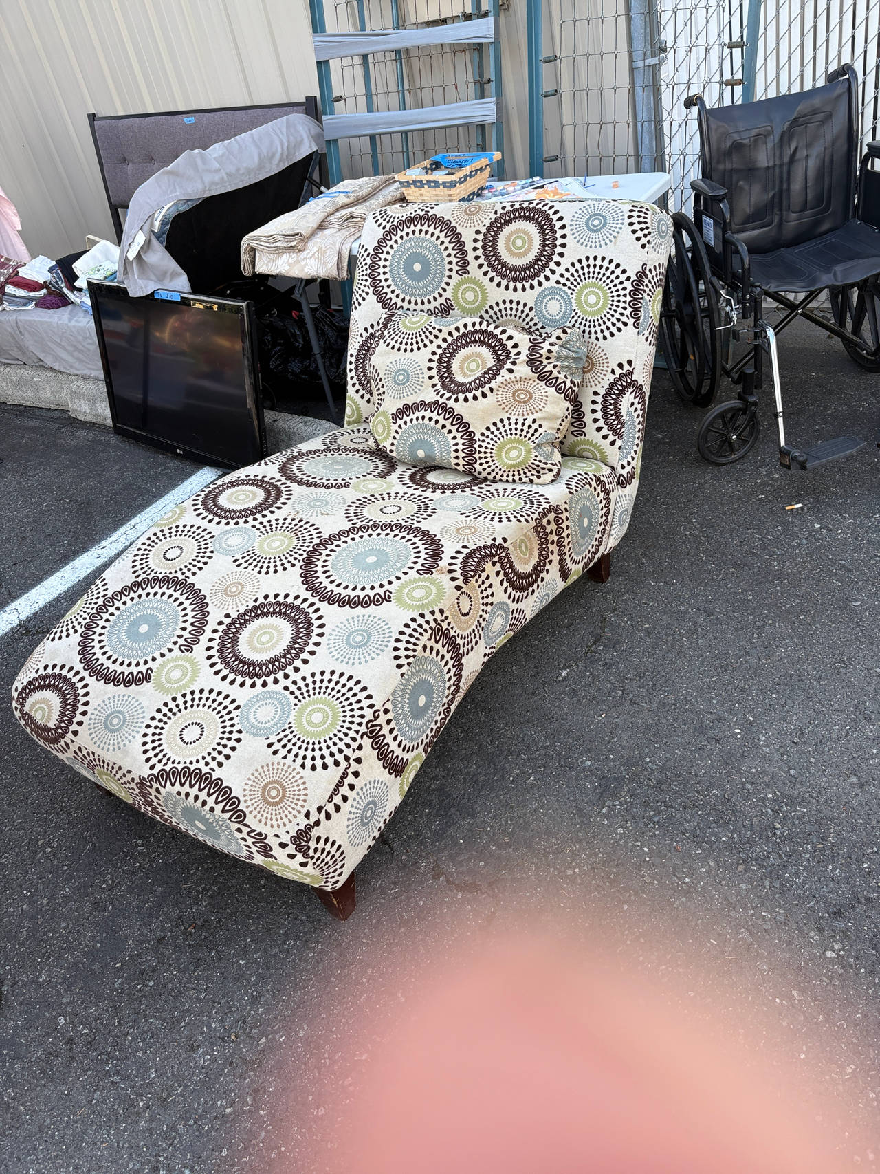 Chaise Lounge Chair