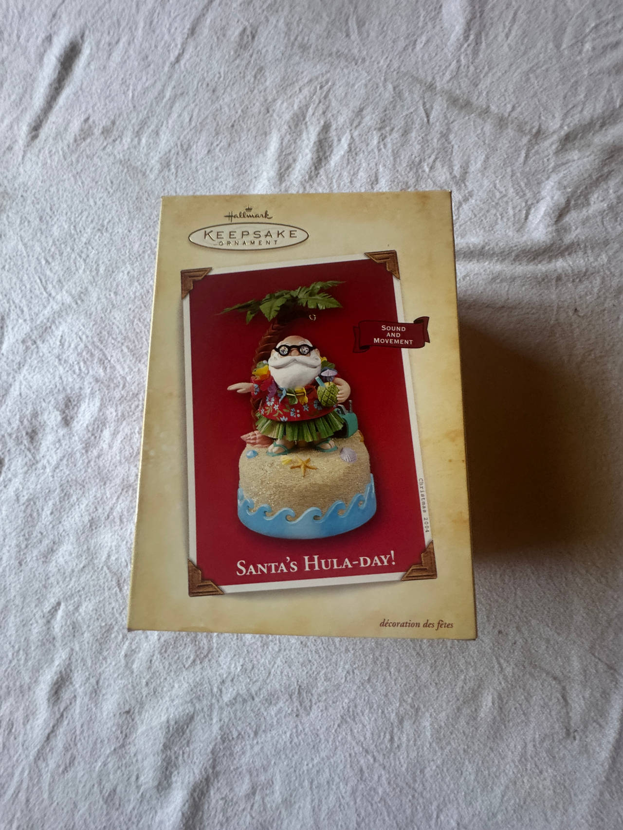 Hallmark Keepsake Ornament “Santa hula-day”