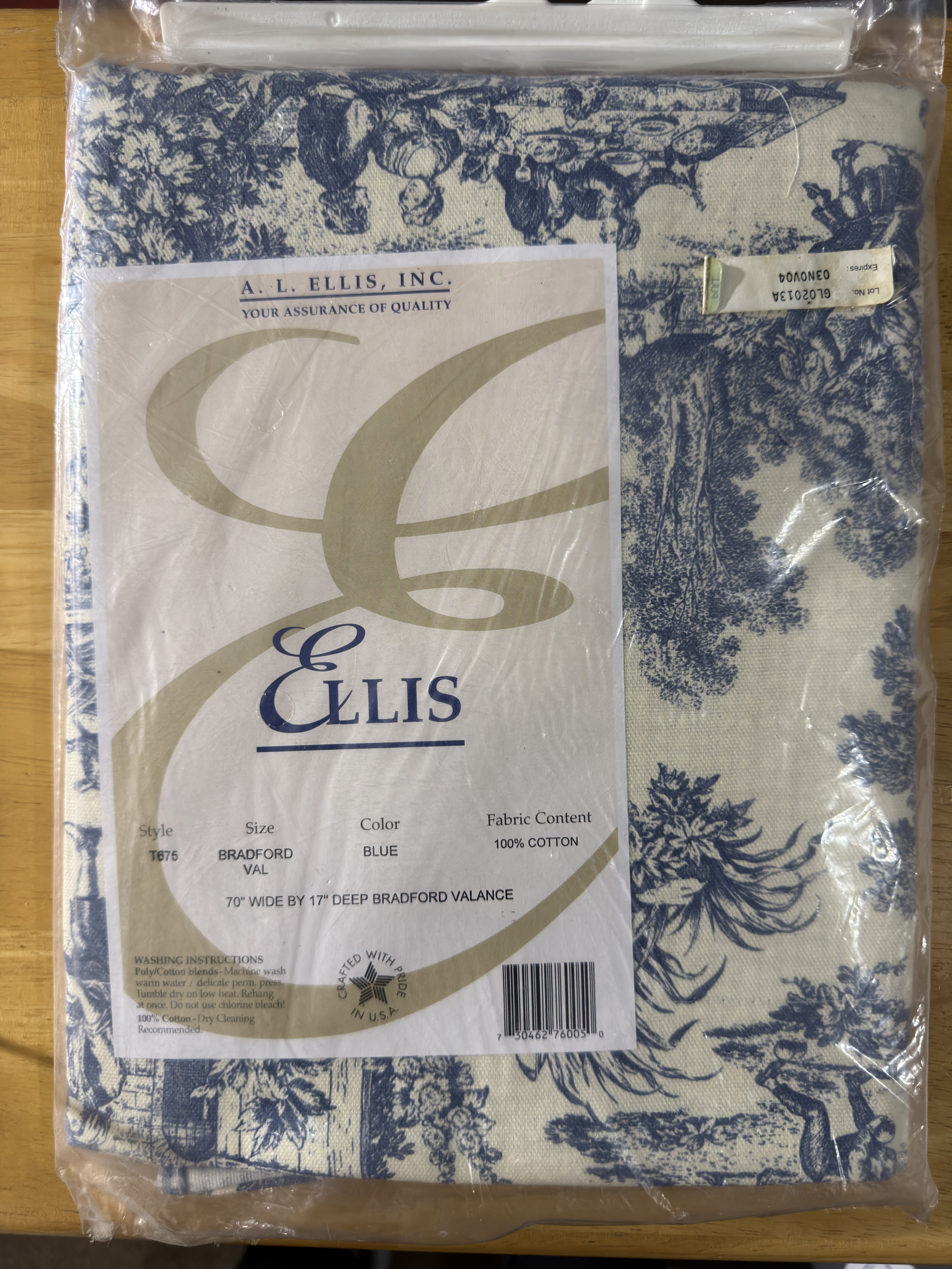 A.L. Ellis Bradford Valance Blue Toile 70w x 17d style 675