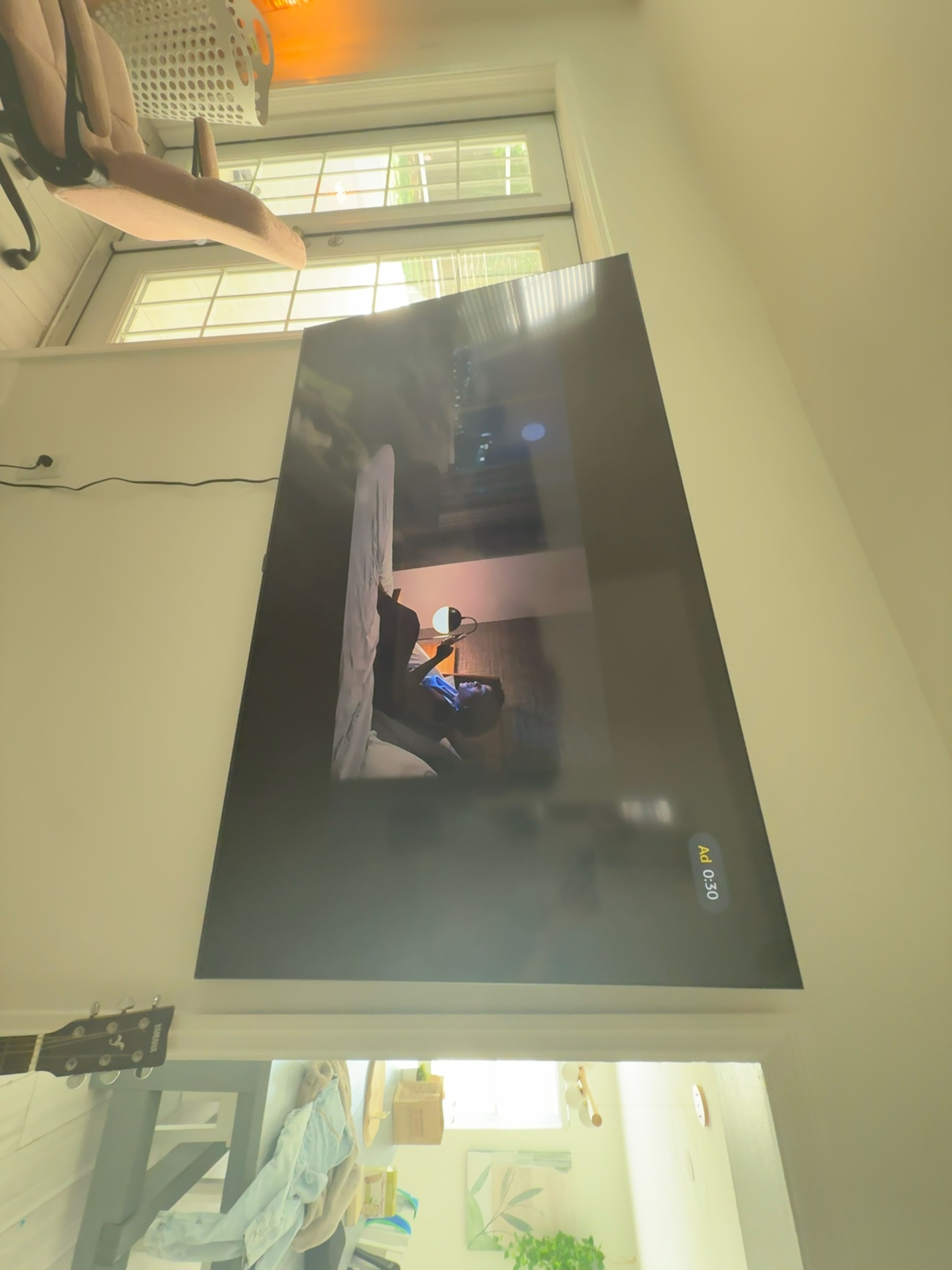 Samsung tv 70 inch flat screen amazing condition 35 inch tall