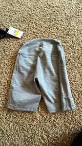 Nike Go Women's Firm-Support High-Waisted 8" Biker Shorts with Pockets nwt small - Image 3