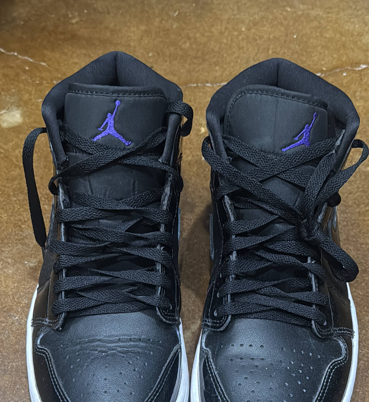 Air Jordan 1 Mid Black Dark Concord