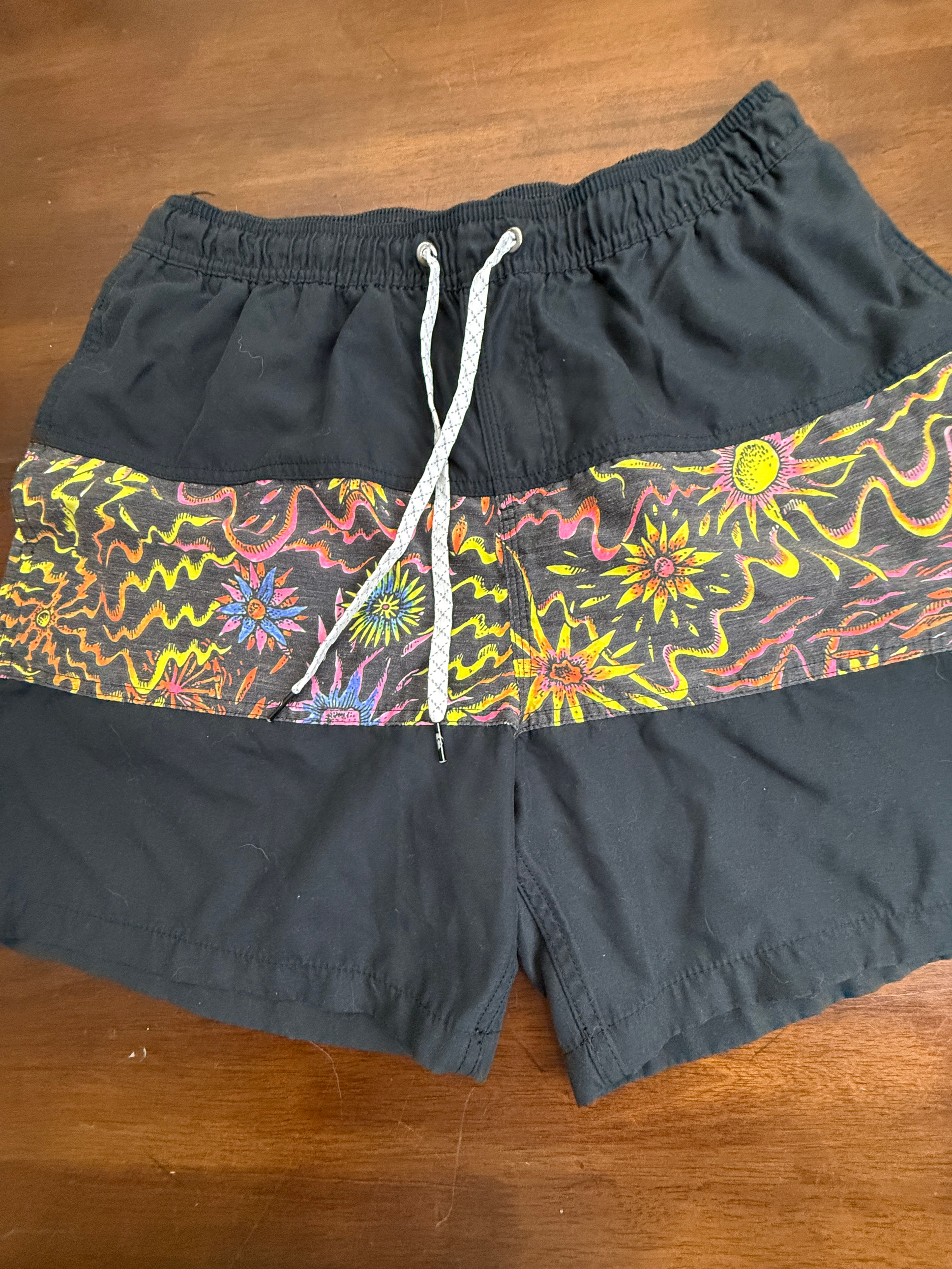 Quiksilver Volley Shorts Sun Pattern Large