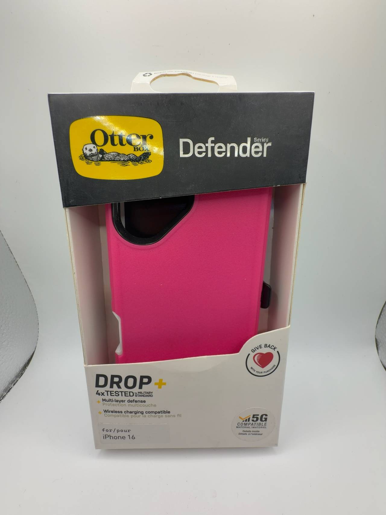OtterBox Defender Case for iPhone 16 pink 
