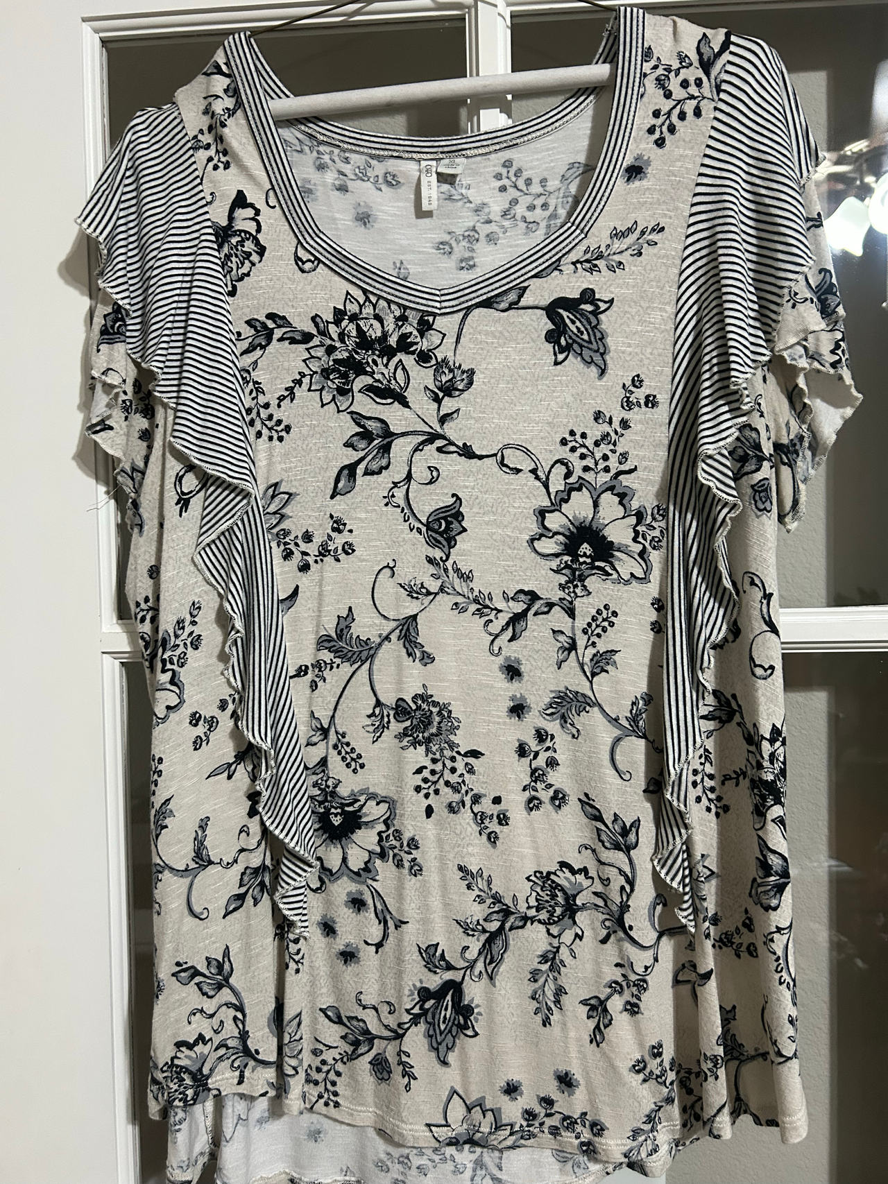 Cato Women's Floral and Stripe Ruffle Top