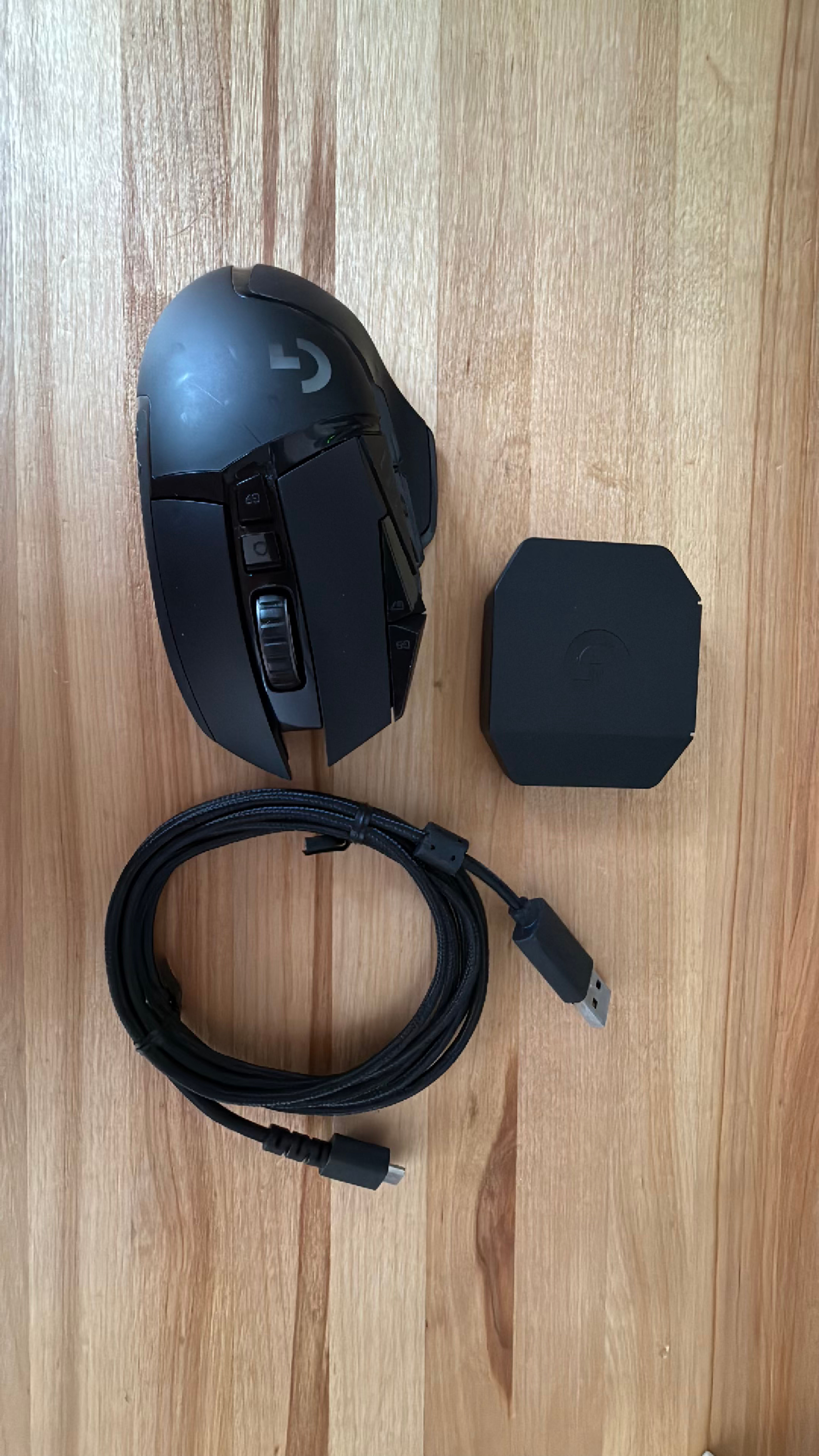 Logitech G502 Lightspeed Wireless Gaming Mouse - Image 2