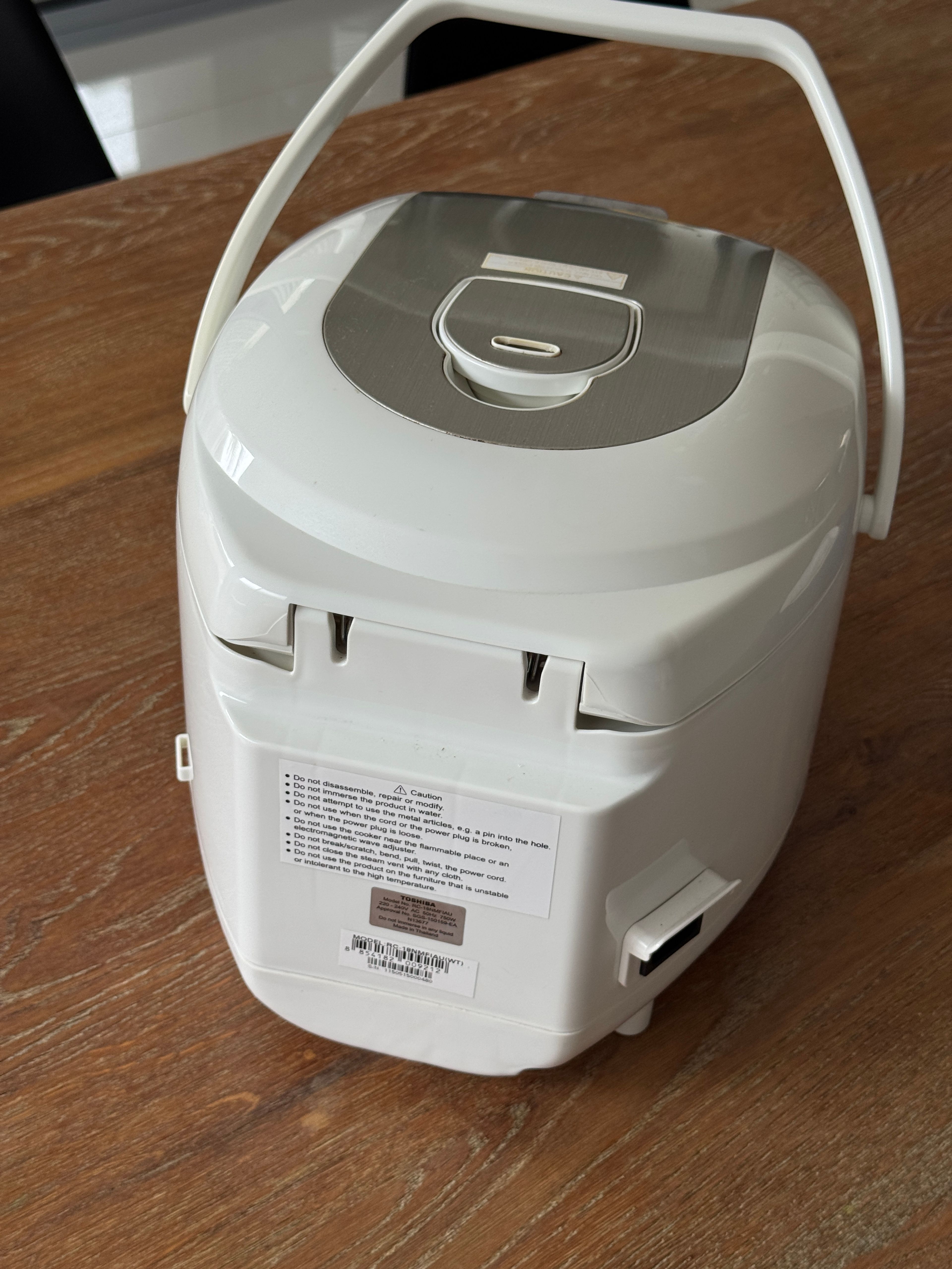 Toshiba Rice Cooker - Image 5