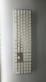 Apple Magic Keyboard with Numeric Keypad Silver/White - Image 2