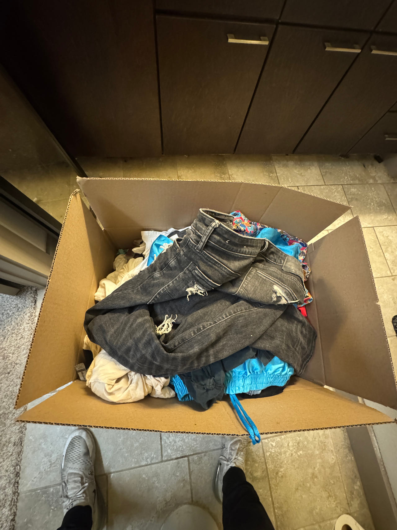 Box of Mixed Used Clothing