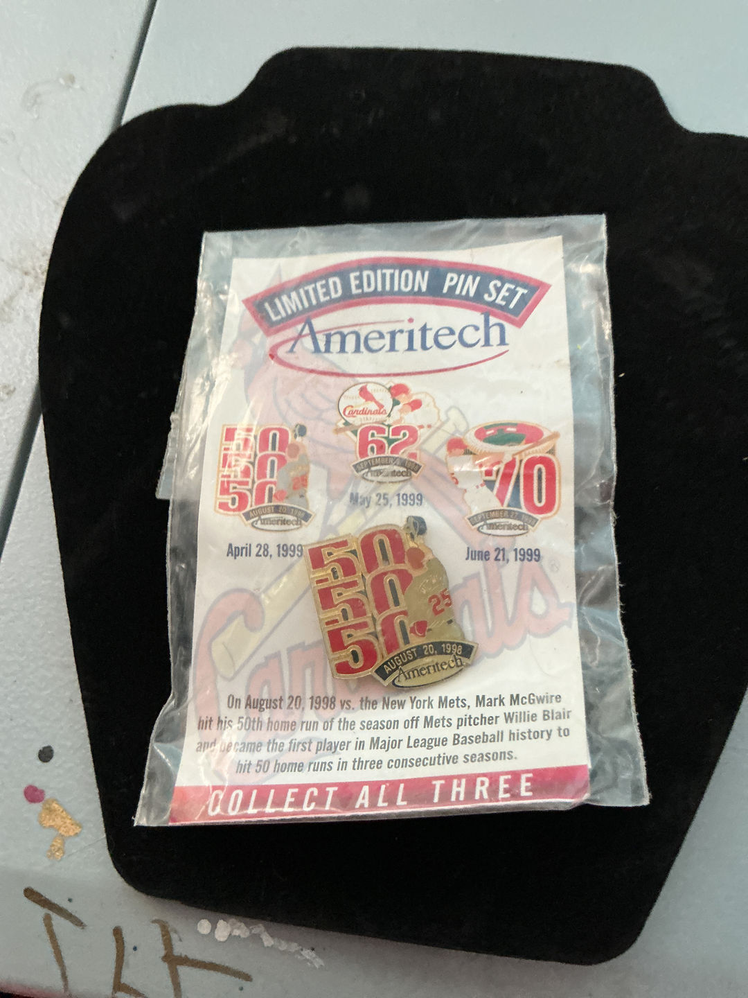 Ameritech Mark McGwire 50/50/50 Limited Edition Pin Set