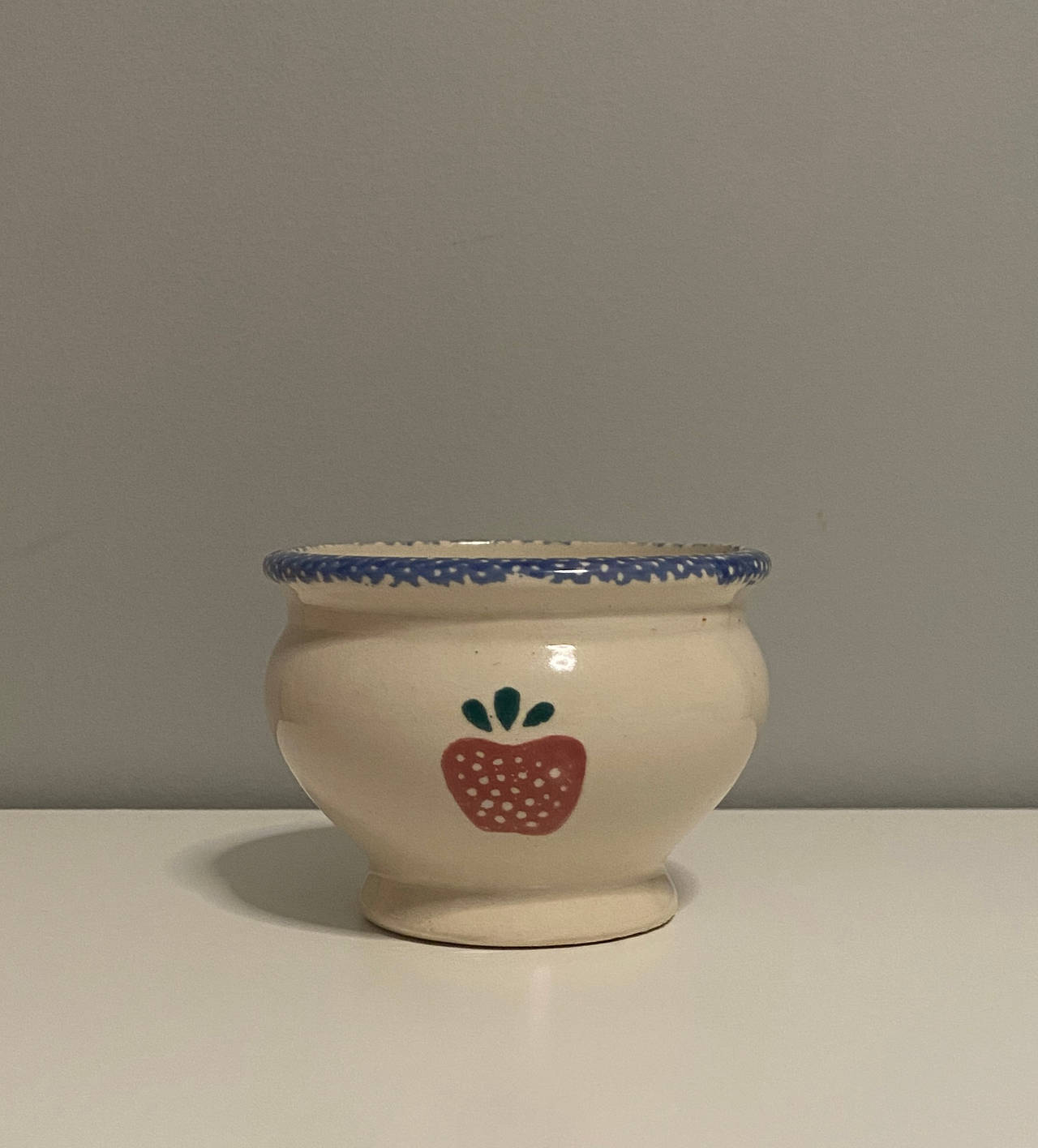 Vintage Style Strawberry Ceramic Bowl