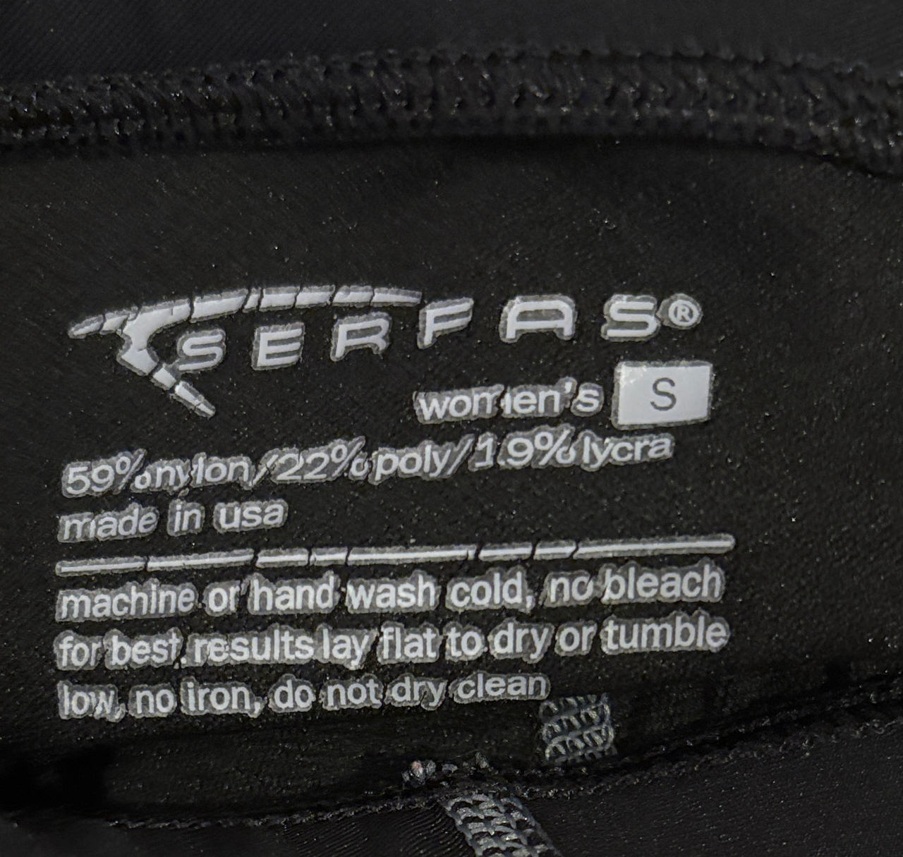 Serfas Women's Cycling Shorts
Gloves come with them 
Both worn once