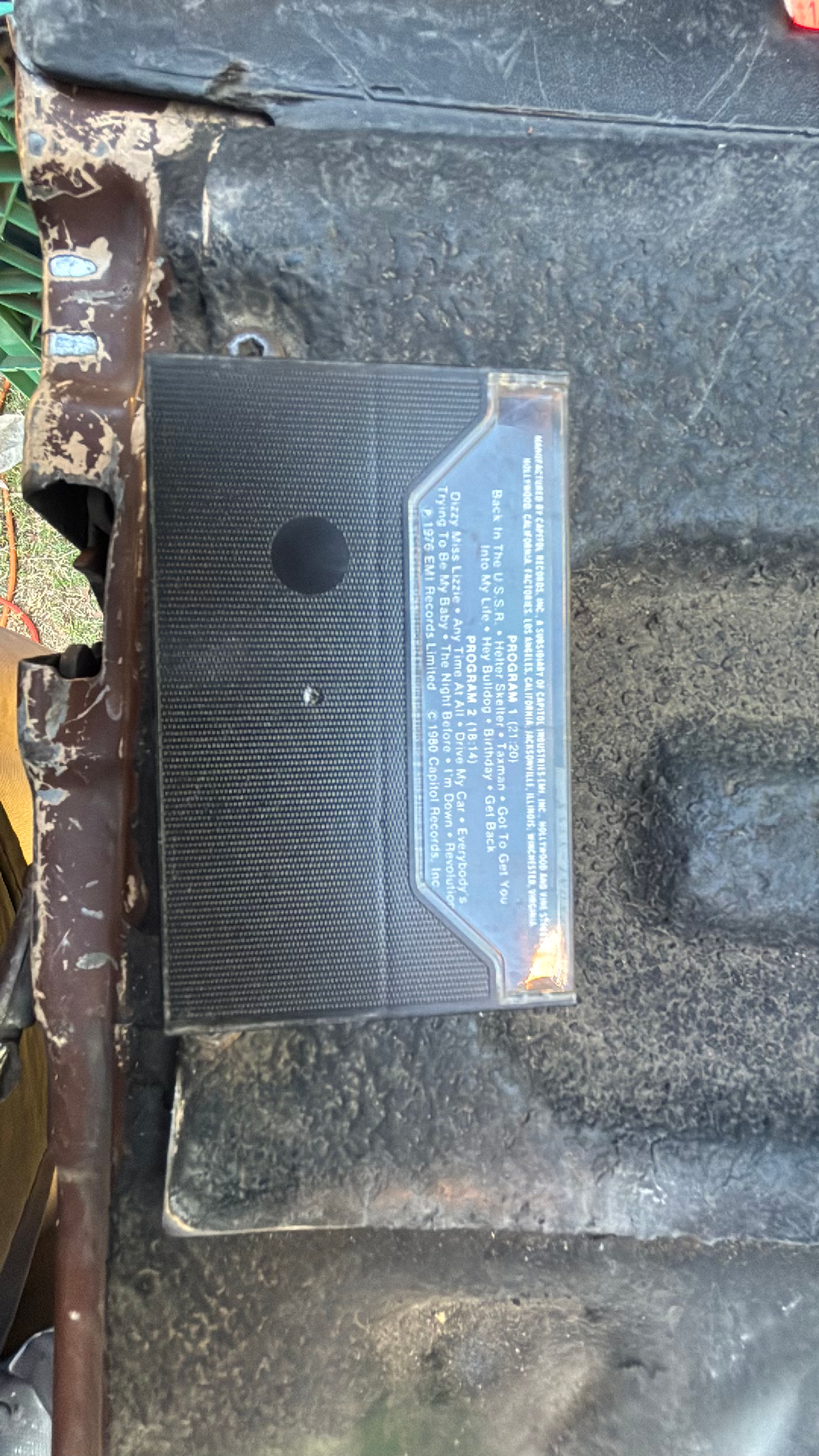 The Beatles Rock 'N' Roll Music Volume 2 Cassette - Image 3