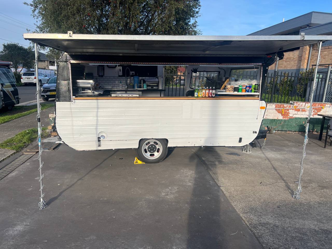 Vintage Food Truck Caravan