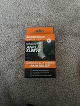 Incrediwear Ankle Sleeve Grey Medium - Image 1