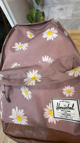 Herschel Heritage Backpack Daisy Print - Image 2