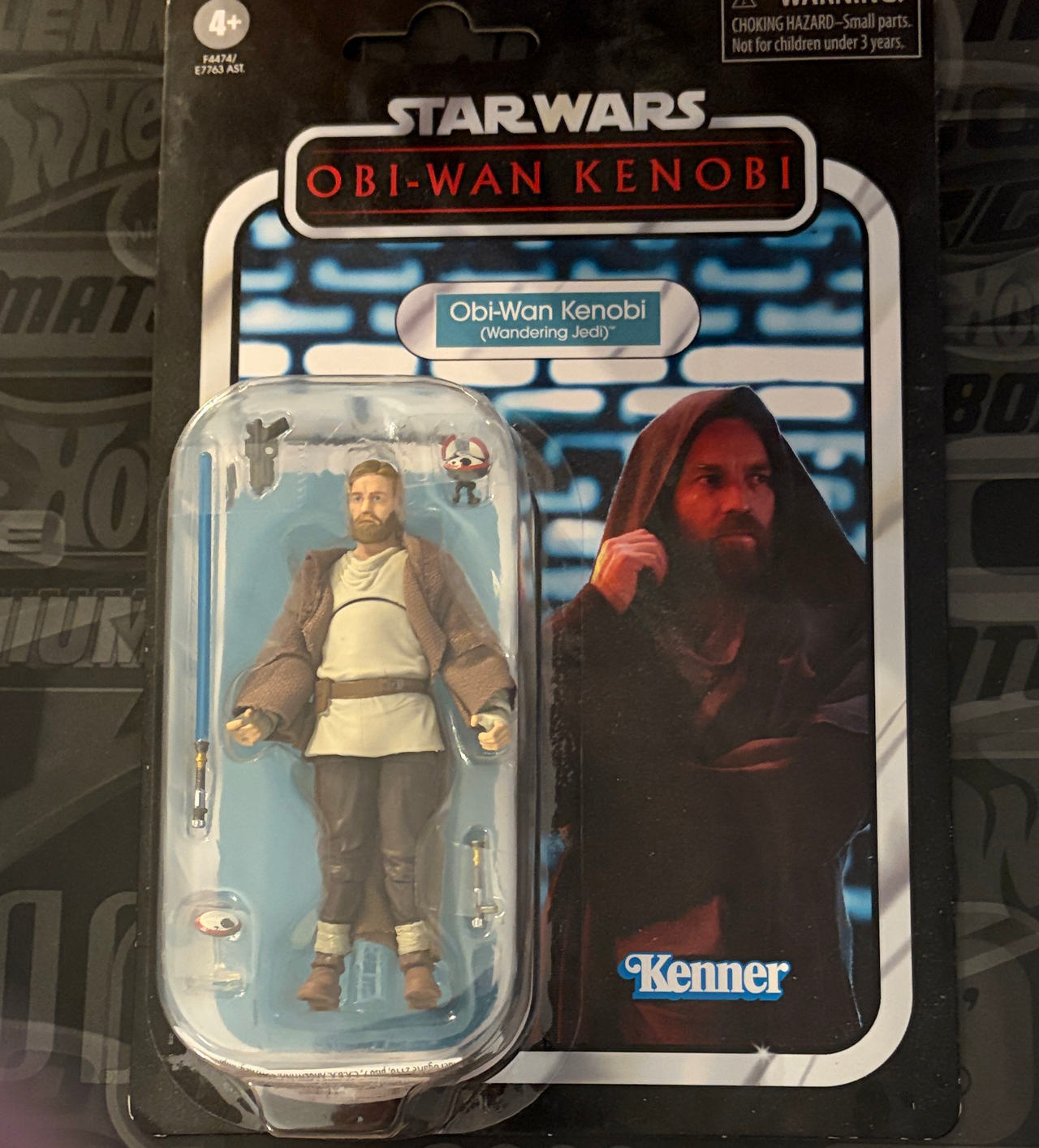 Star Wars The Vintage Collection Obi-Wan Kenobi (Wandering Jedi) Action Figure