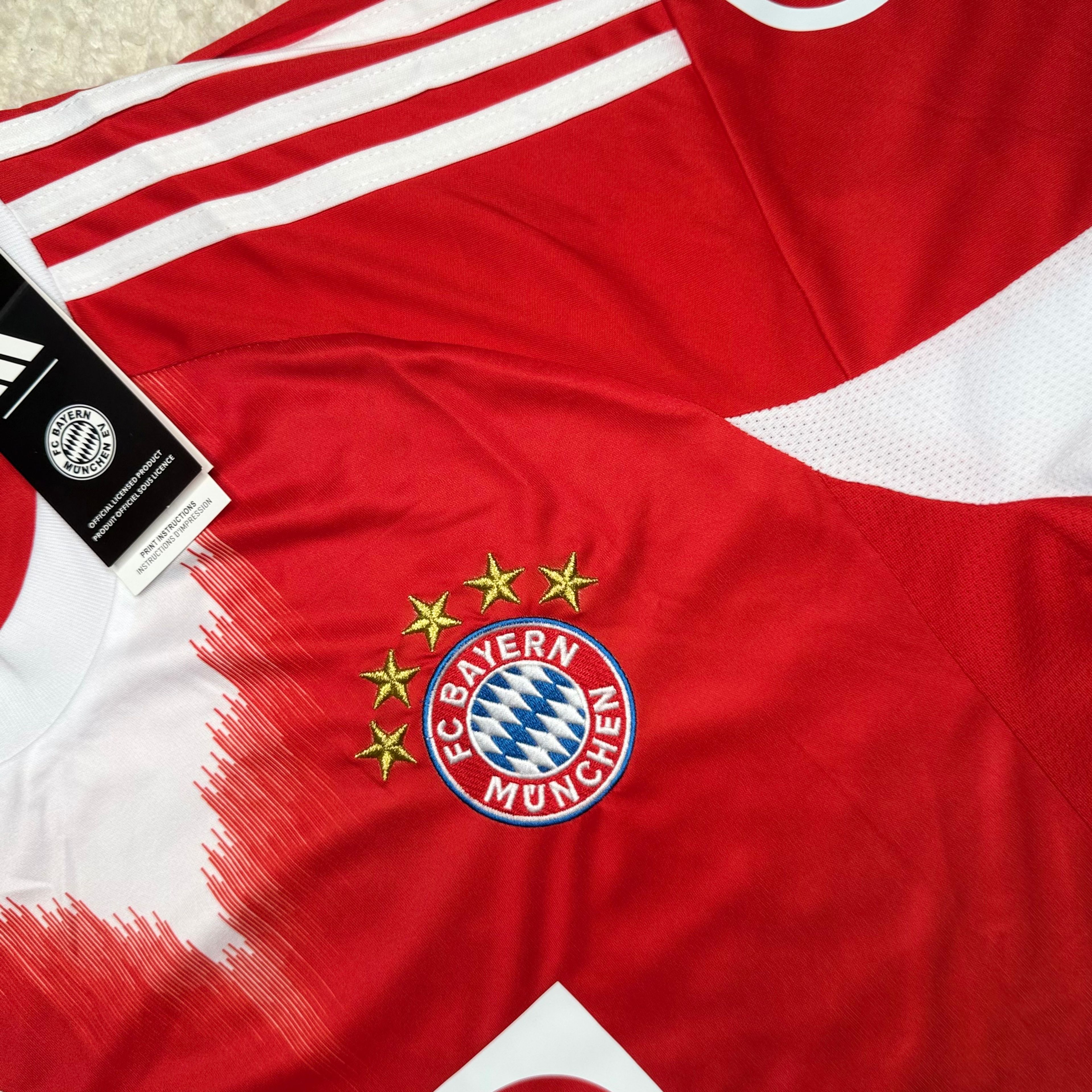 adidas Bayern Munich 2025-26 Home Jersey - Image 7