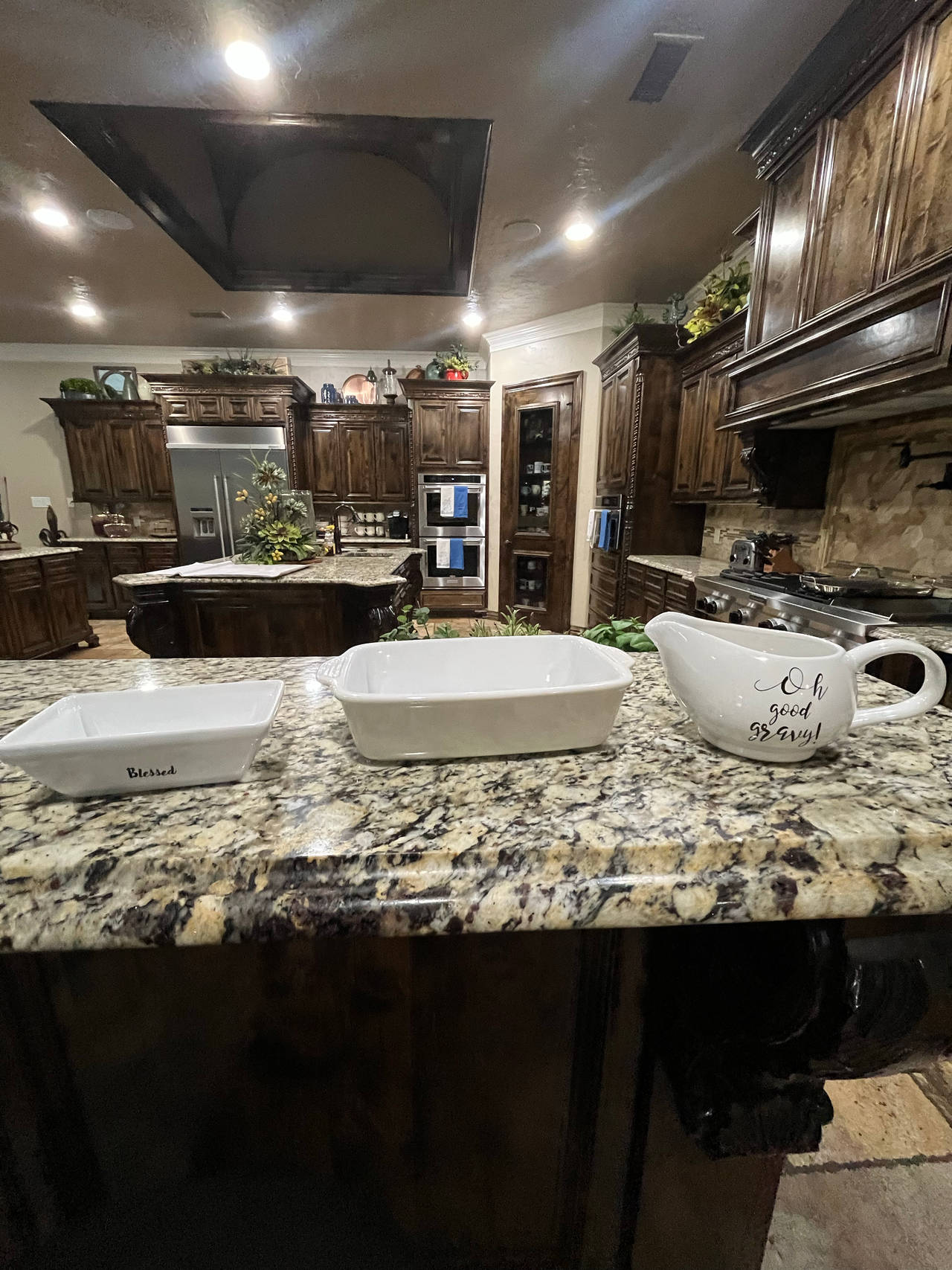 Oh Good Gravy Boat and Serving Dish Set
