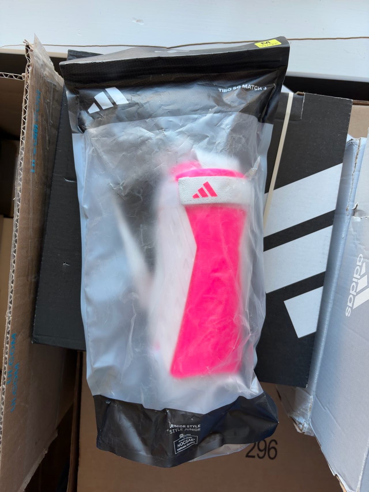 Adidas Tiro Match Shin Guards Youth White/Shock Pink