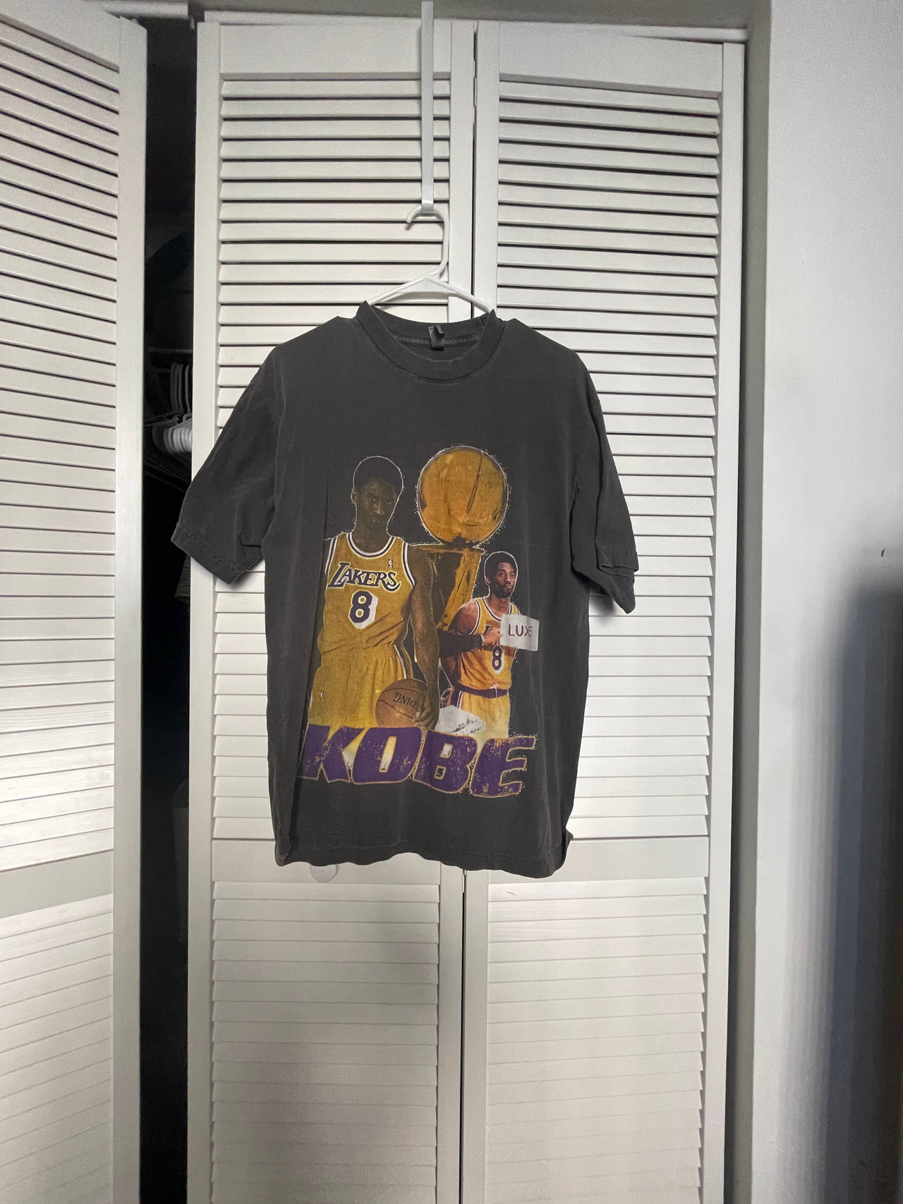 Kobe Bryant Vintage Graphic T-Shirt