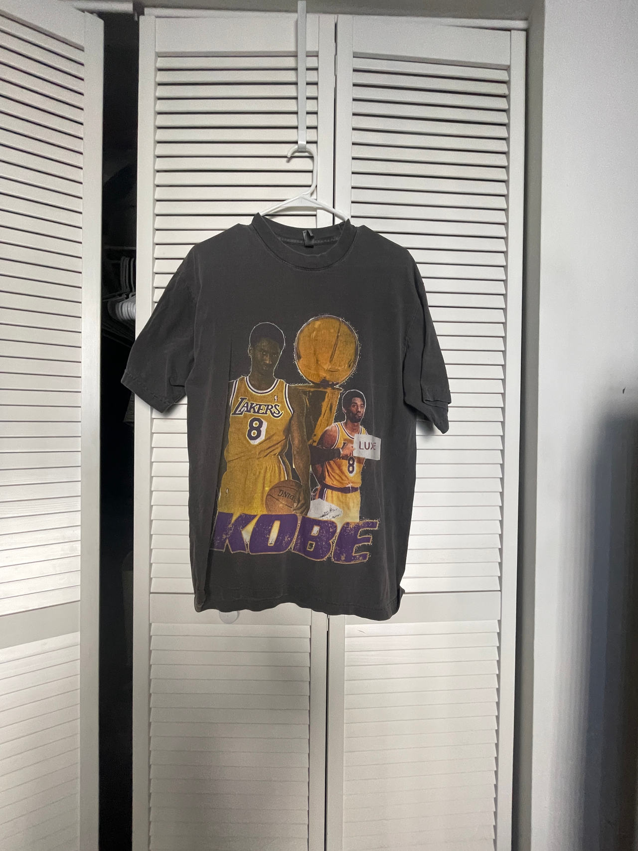Kobe Bryant Vintage Graphic T-Shirt