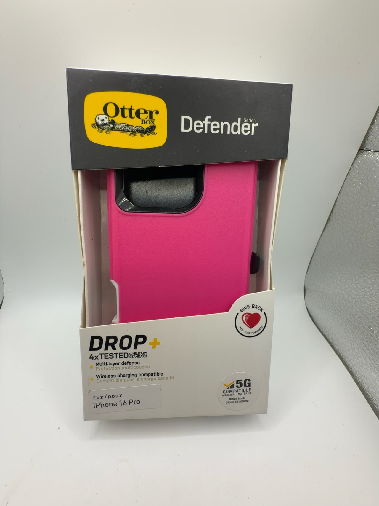 OtterBox Defender Case for iPhone 16 Pink 