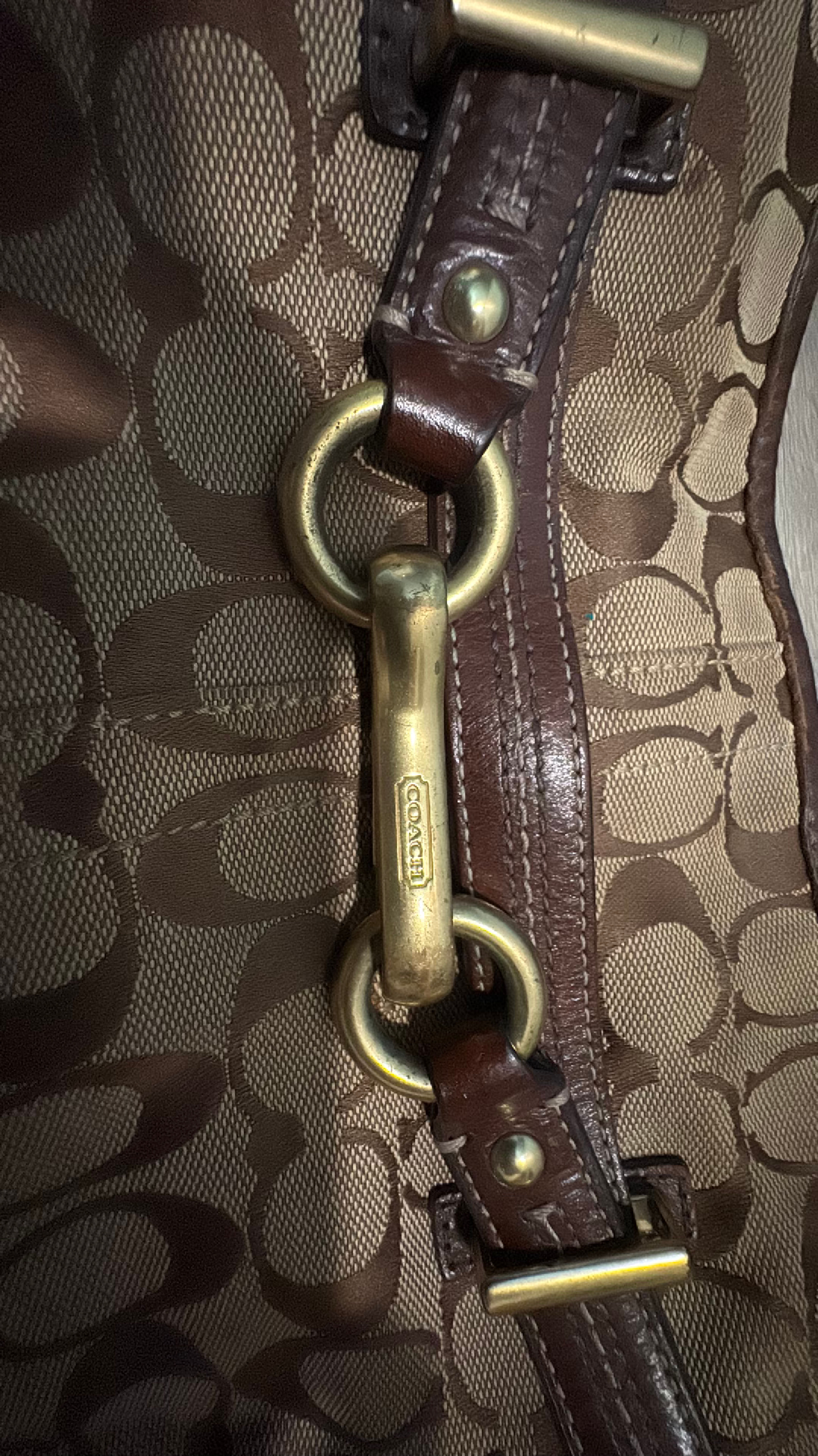 Coach Signature Hobo Bag - Image 2