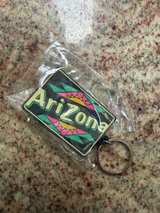 AriZona Iced Tea Steer Skull Rubber Keychain - Image 2