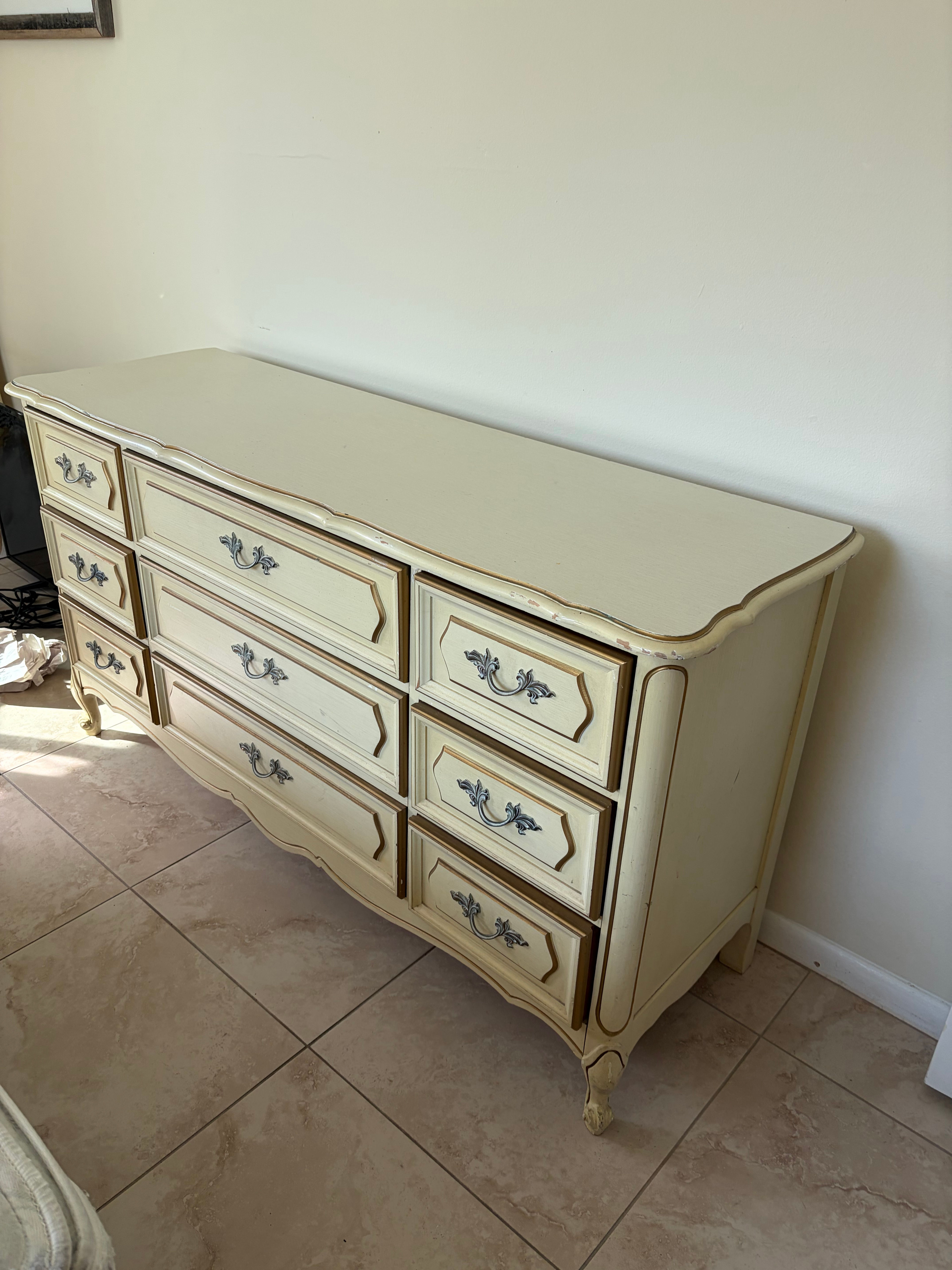 Vintage French Provincial 9-Drawer Dresser
