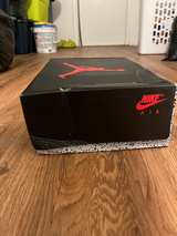 Air Jordan 5 Retro 'Black Metallic' - Image 2