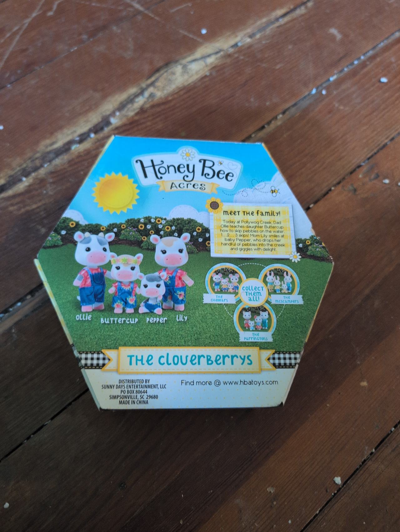 Honey Bee Acres The Cloverberrys Cow Family