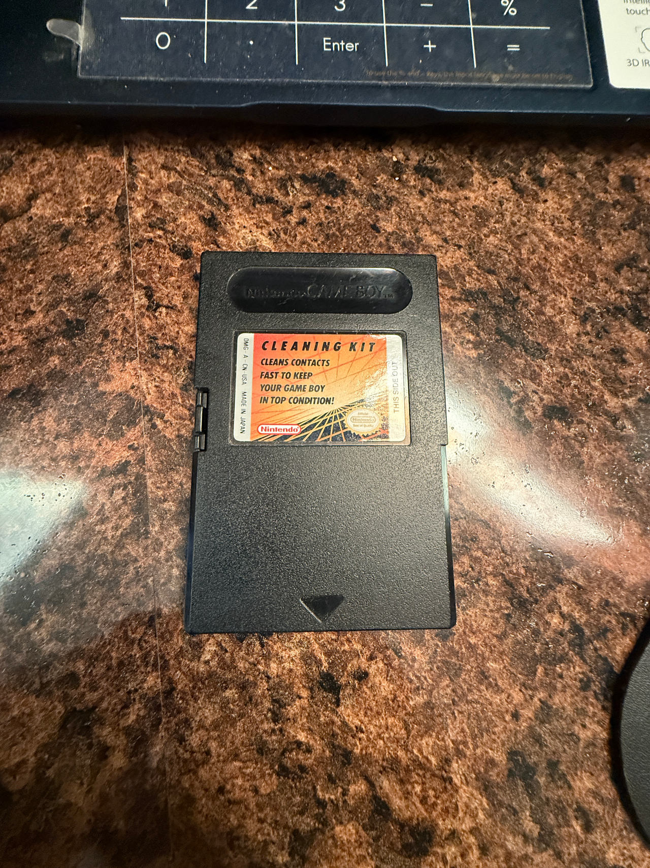 Official Nintendo Game Boy Cleaning Kit Cartridge