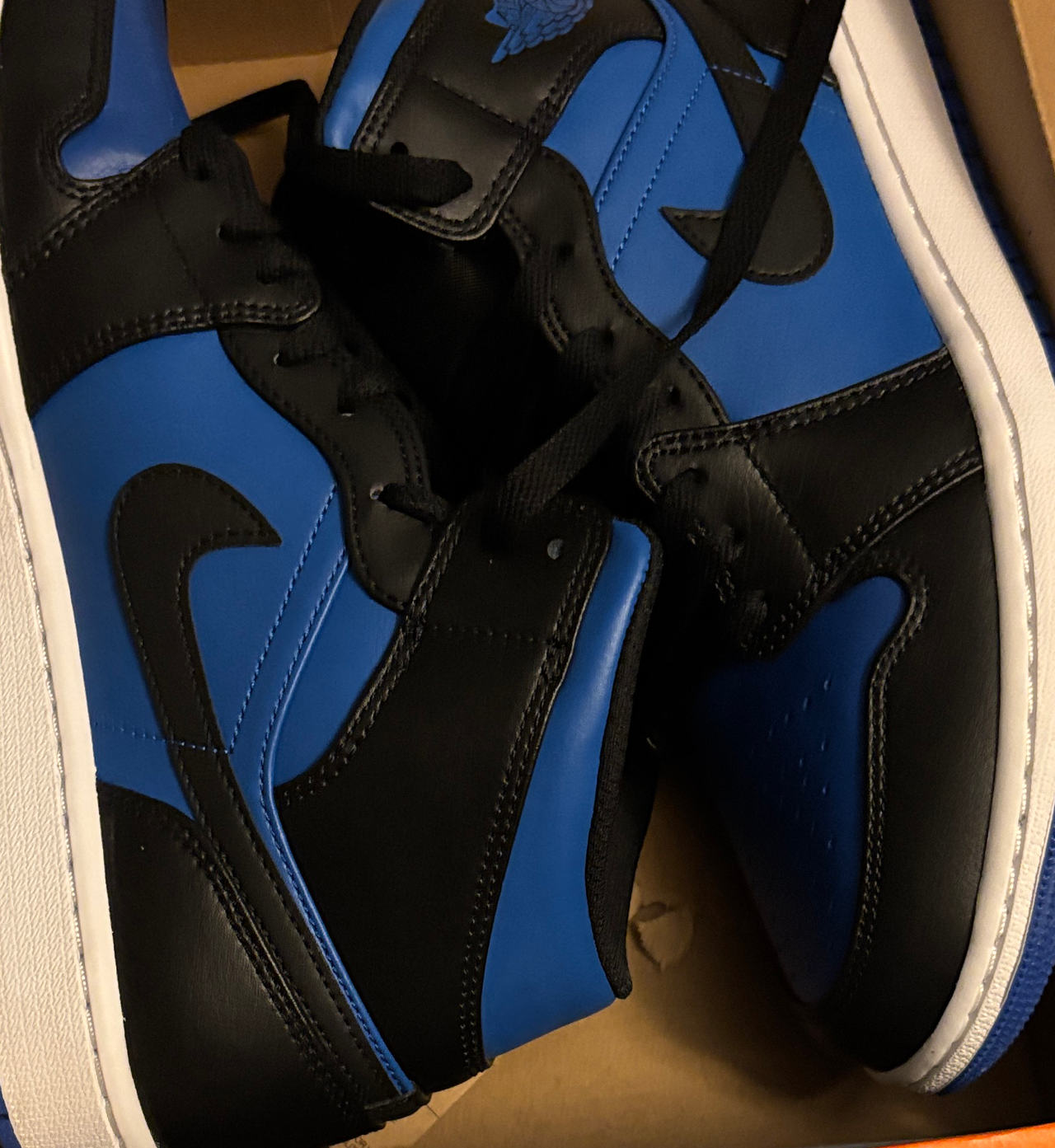 Air Jordan 1 Retro High OG 'Dark Marina Blue'
