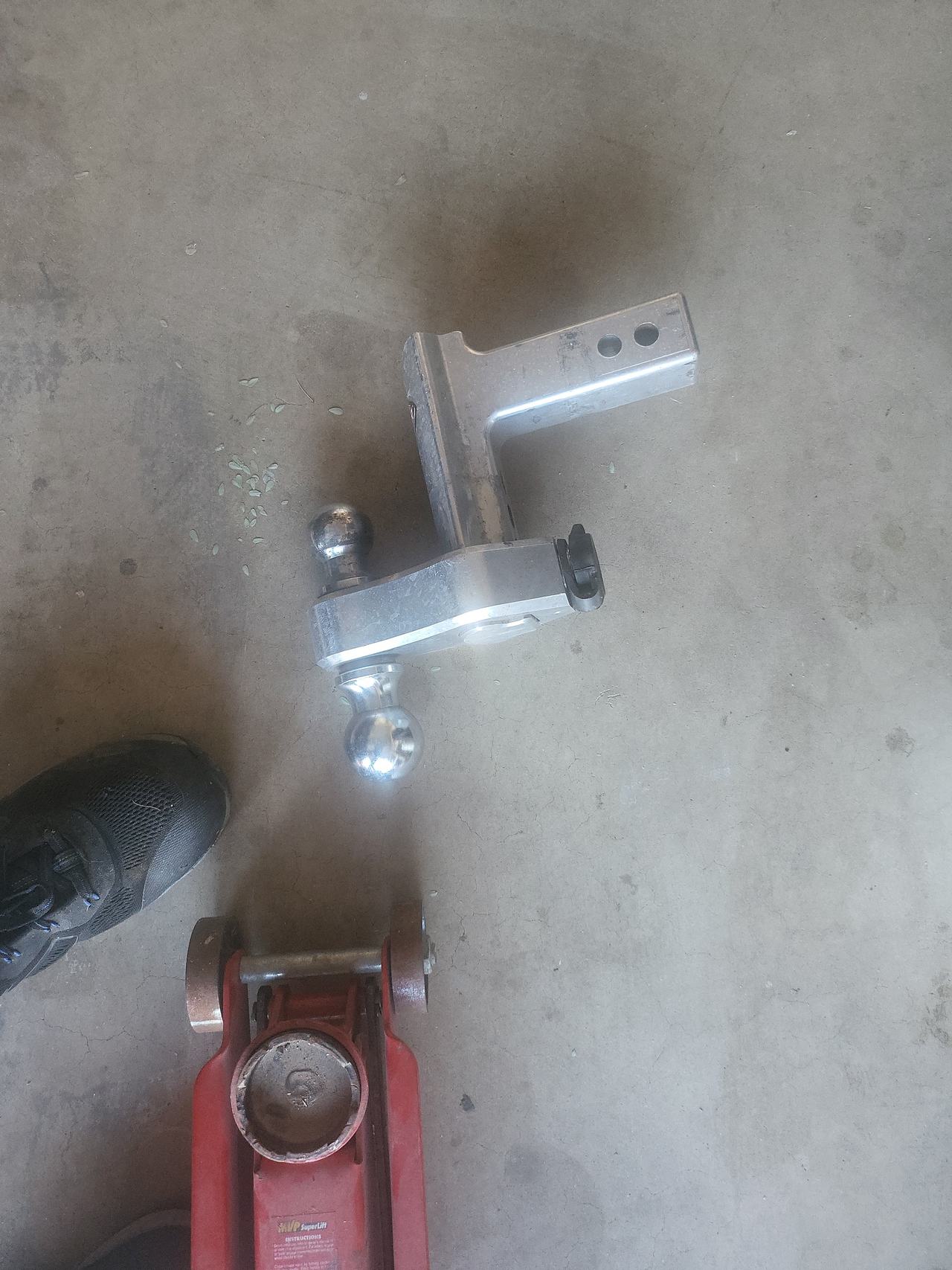 Andersen Rapid Hitch 6" Drop Adjustable Ball Mount