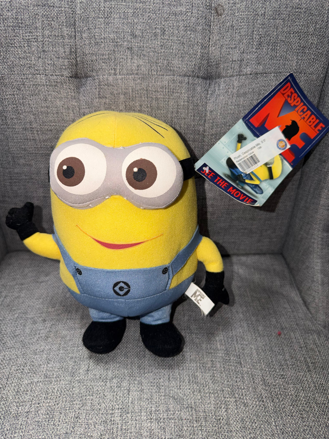 Despicable Me Minion Dave Plush Toy DAVE & BUSTERS ARCADE PRIZE DOLL