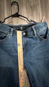 Lincoln Outfitters Women's Jeans size 16 - Image 6