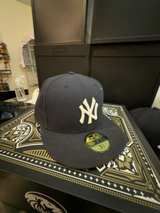 New Era New York Yankees 59FIFTY Authentic Collection Fitted Hat Navy - Image 1