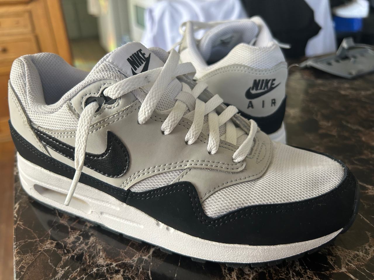 Nike Air Max 1 size 4Y
