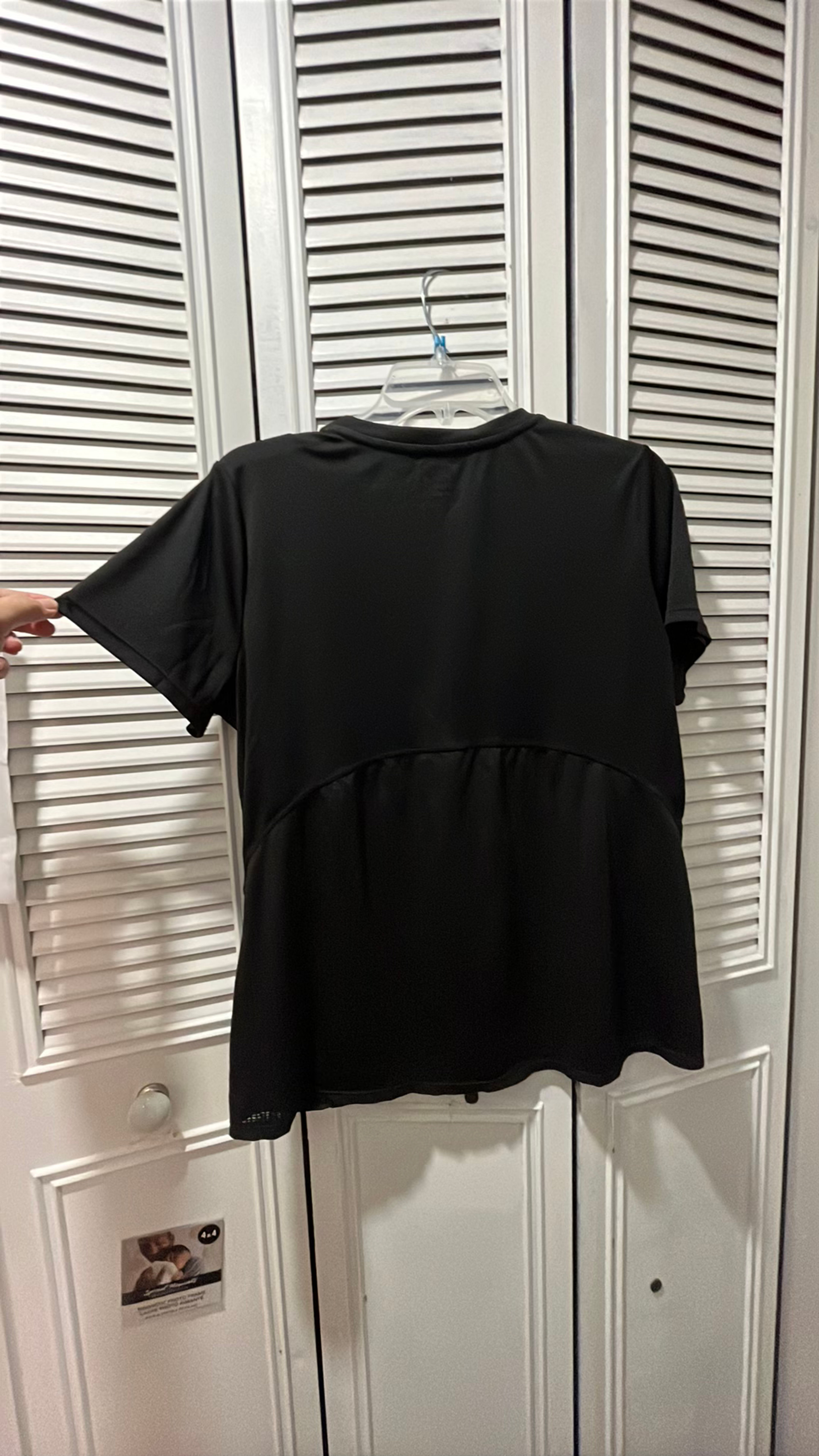 Reebok Classic T-Shirt Black Used dri-fit extra large women’s XL - Image 4