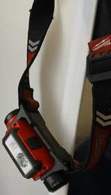 Milwaukee REDLITHIUM USB Rechargeable Headlamp 3 modes very bright - Image 2