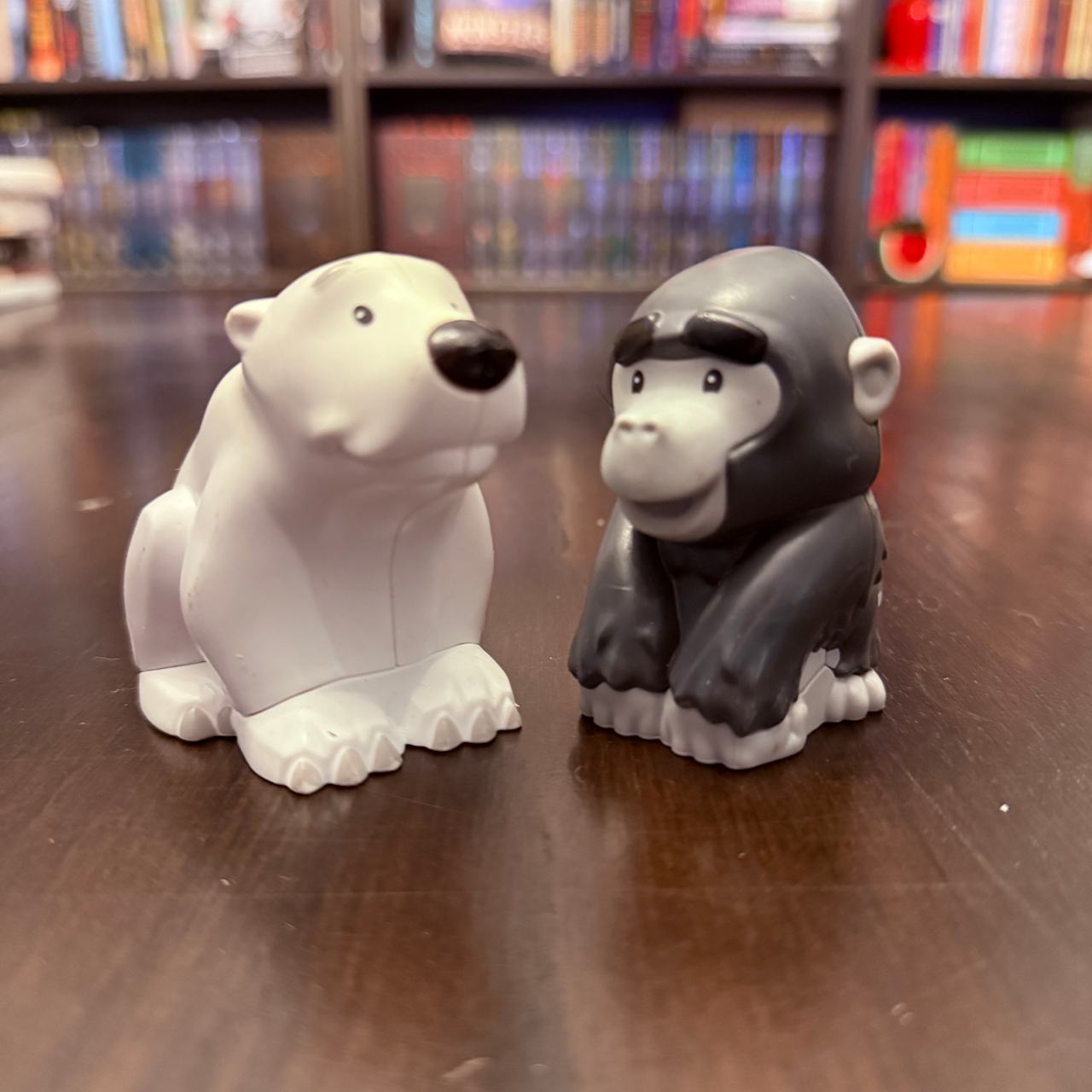 Fisher-Price Little People Polar Bear and Gorilla