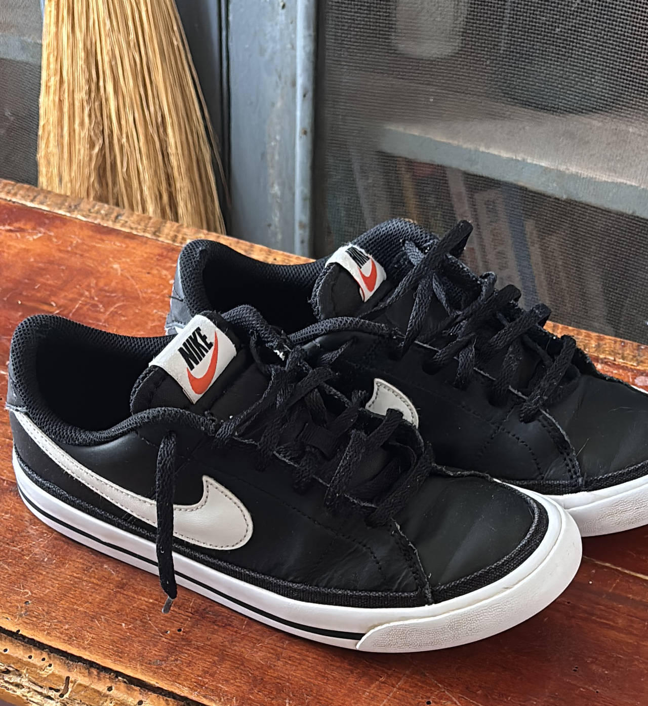 Nike Court Legacy Low Black White