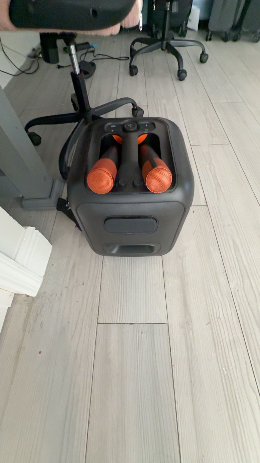 JBL PartyBox Encore Essential Black