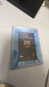 2022-23 Topps Chrome UEFA Robert Lewandowski Blue Shimmer /49 #18/49 - Image 2