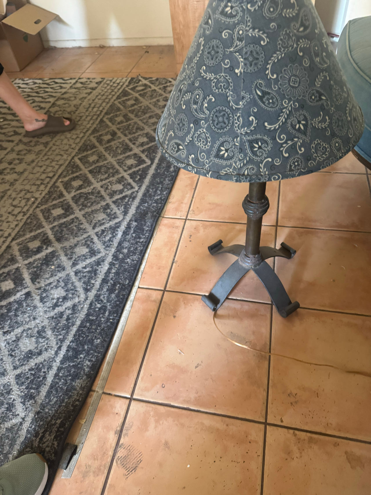 Decorative Table Lamp