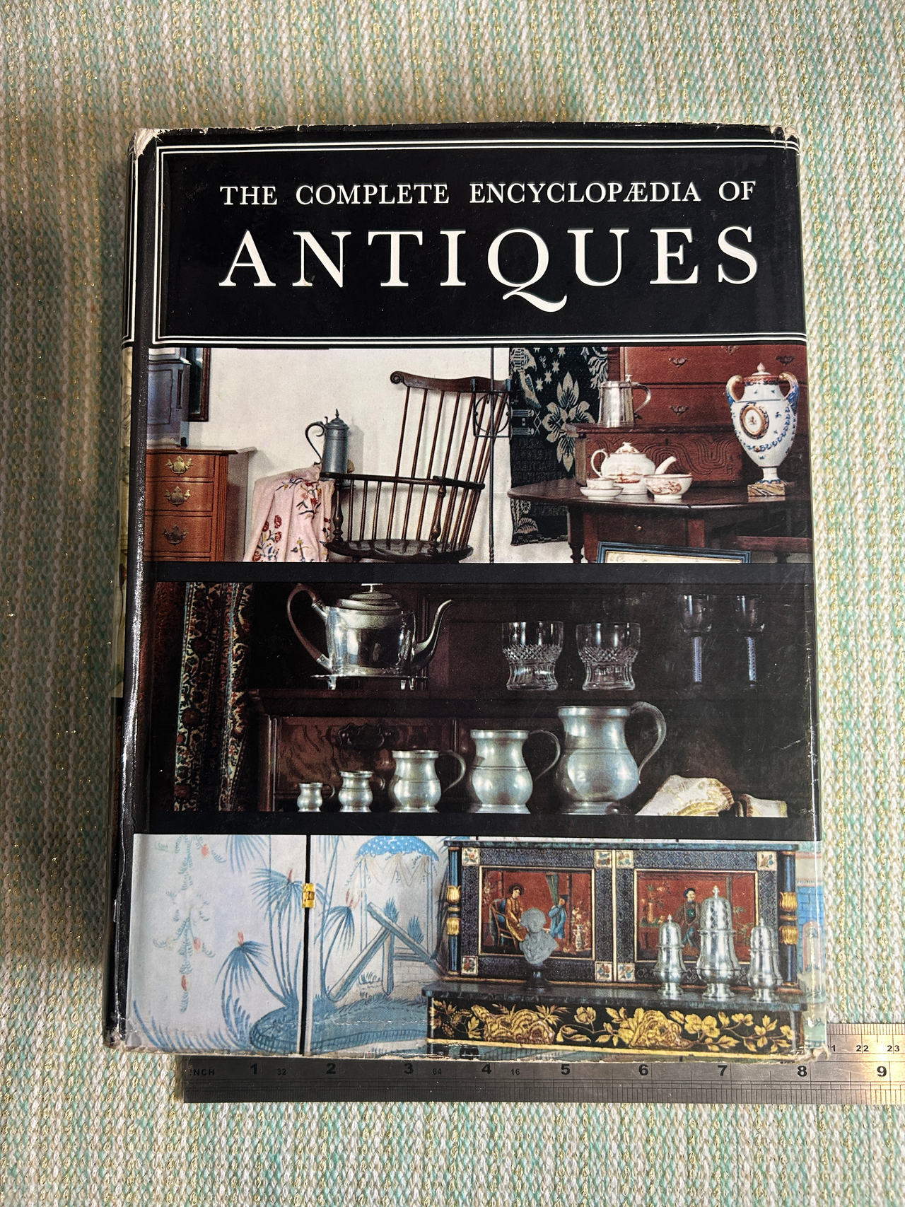 The Complete Encyclopaedia of Antiques